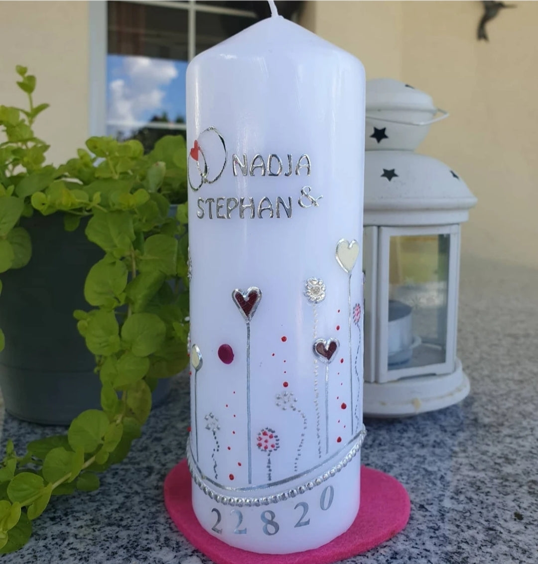 Filigrane Hochzeitskerze
